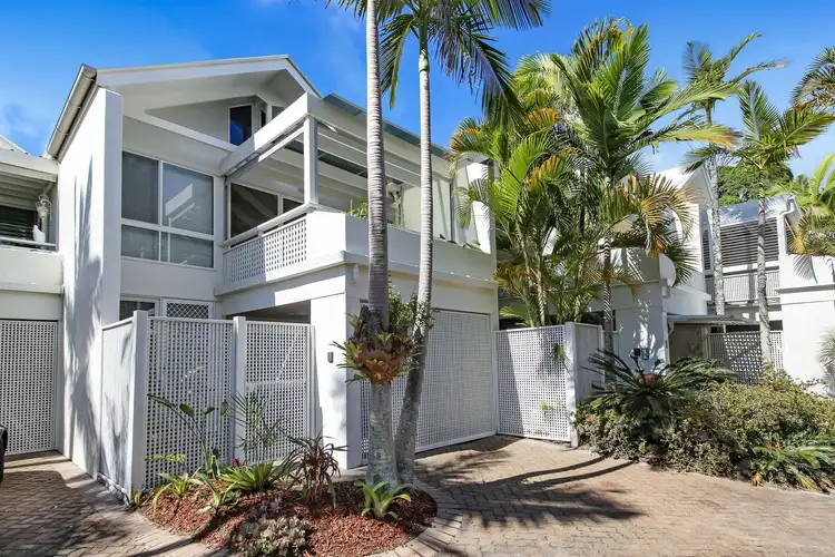 10/2 Banksia Avenue, Noosa Heads QLD 4567