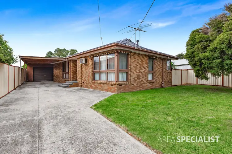 2 Scarborough Way, Kings Park VIC 3021