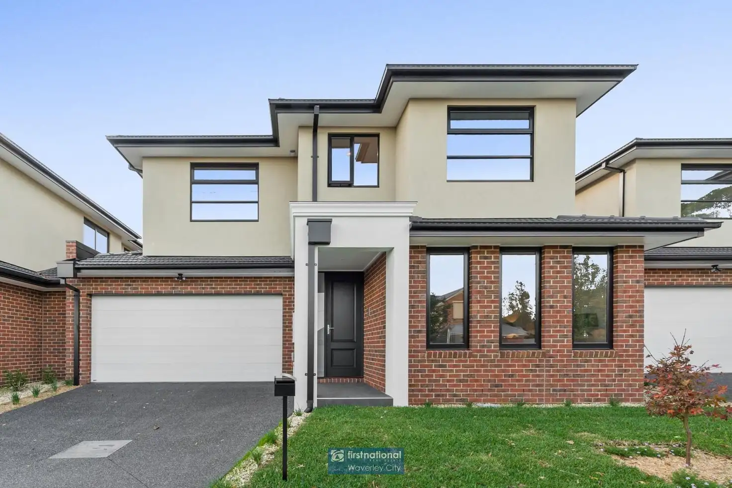 Main view of Homely townhouse listing, 27 Wills Avenue, Mount Waverley VIC 3149