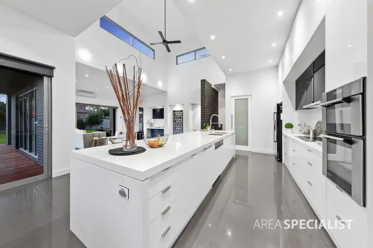 Sixth view of Homely house listing, 18 Coliban Gardens, Caroline Springs VIC 3023