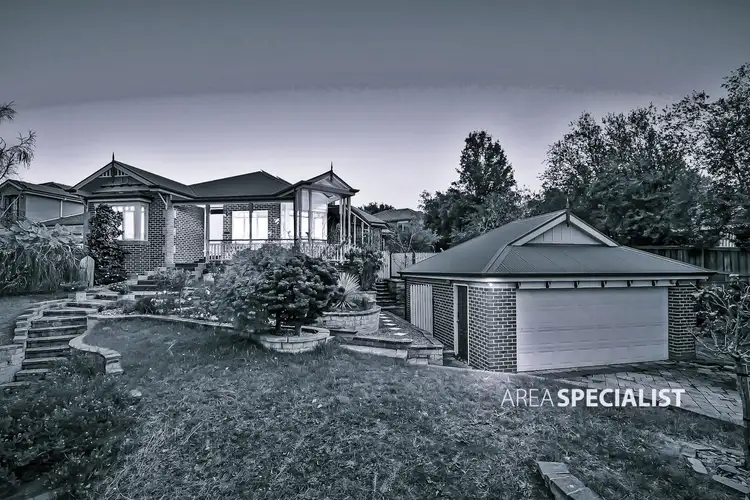 71 Berwick Springs Promenade, Narre Warren South VIC 3805