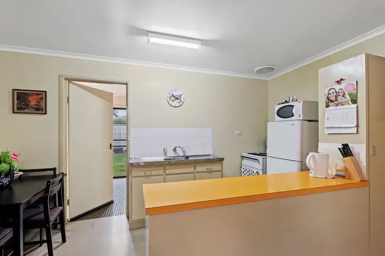 Second view of Homely unit listing, 3/1 Cliff Avenue, Strathdale VIC 3550
