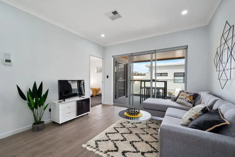 Fourth view of Homely apartment listing, 6/21 Green Road, Hillarys WA 6025