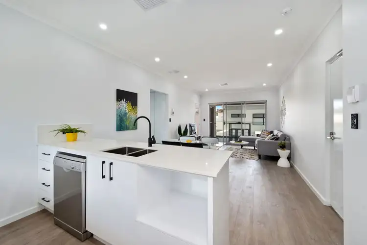 Fifth view of Homely apartment listing, 6/21 Green Road, Hillarys WA 6025