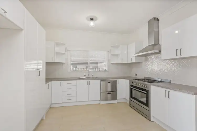 Second view of Homely house listing, 305 Knox Street, Broken Hill NSW 2880