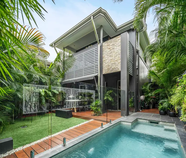 363 Hawthorne Road, Hawthorne QLD 4171