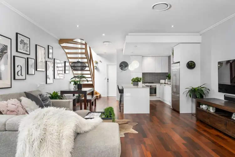 Third view of Homely house listing, 363 Hawthorne Road, Hawthorne QLD 4171