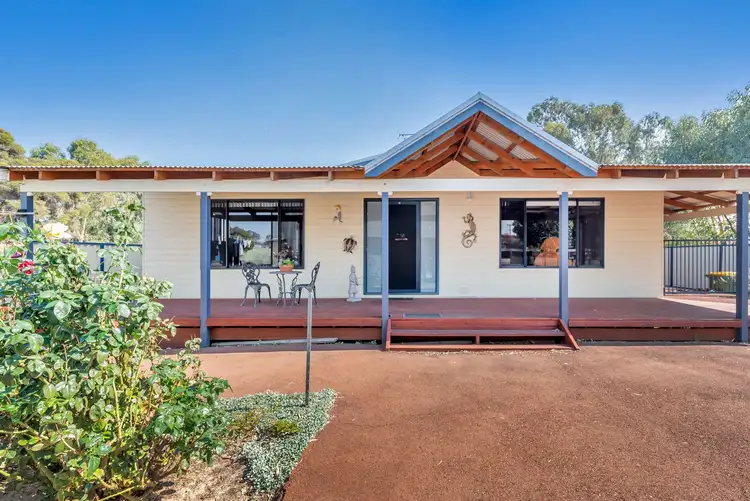 51 Congdon Avenue, Pinjarra WA 6208