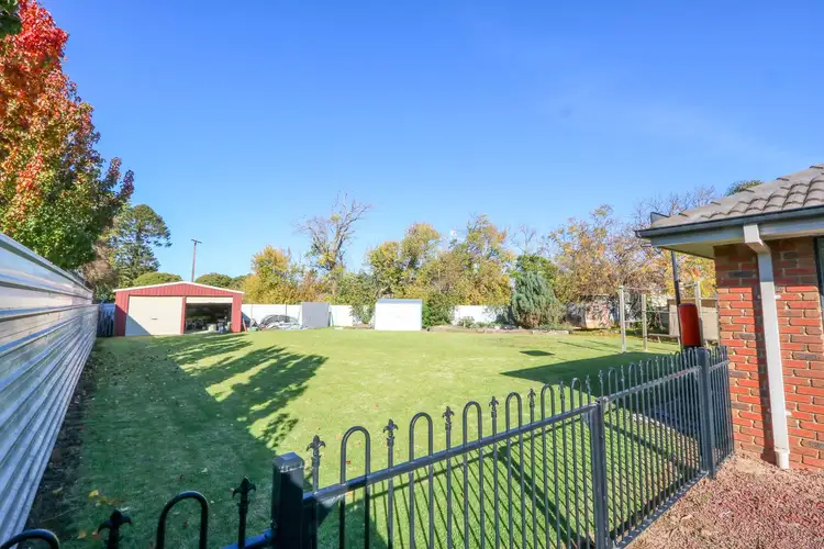 Seventh view of Homely house listing, 2 Crow Crescent, Kyabram VIC 3620