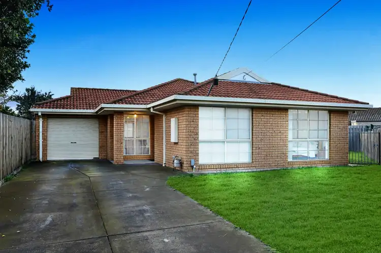 2/7 Antioch Court, Albanvale VIC 3021