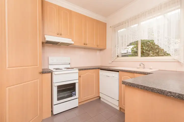 Sixth view of Homely unit listing, 7B Tamarisk Grove, Mildura VIC 3500