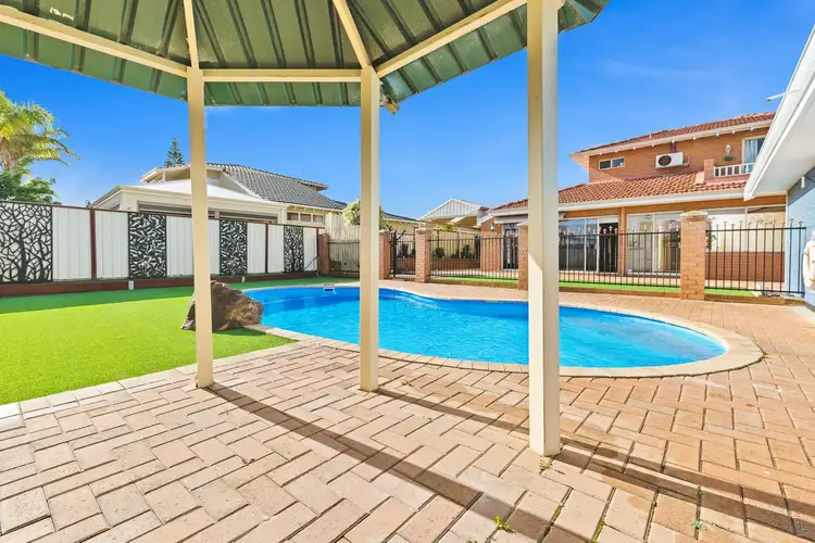 Second view of Homely house listing, 6 Dee Why Grove, Kallaroo WA 6025
