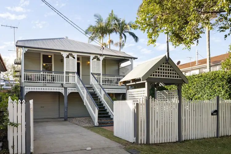 34 Belgrave Street, Balmoral QLD 4171
