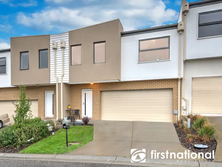 14/23 Atlantic Drive, Pakenham VIC 3810
