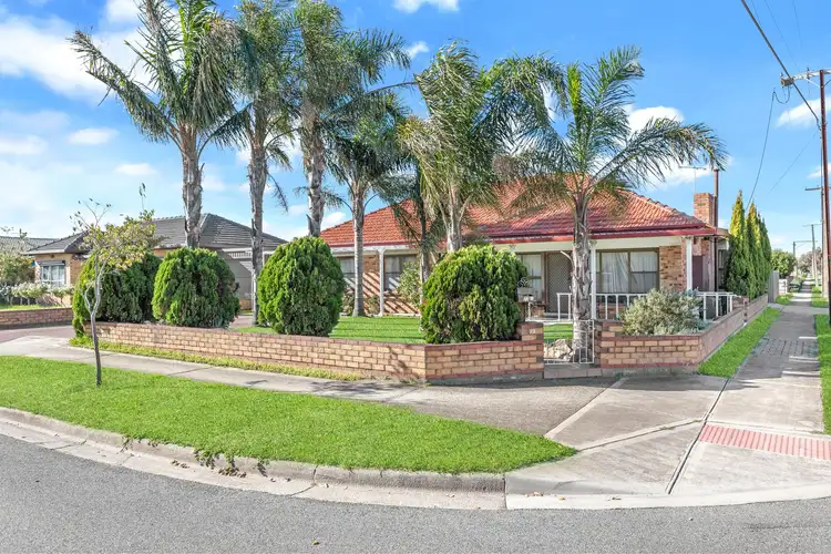 23 Shaftsbury Avenue, Fulham Gardens SA 5024