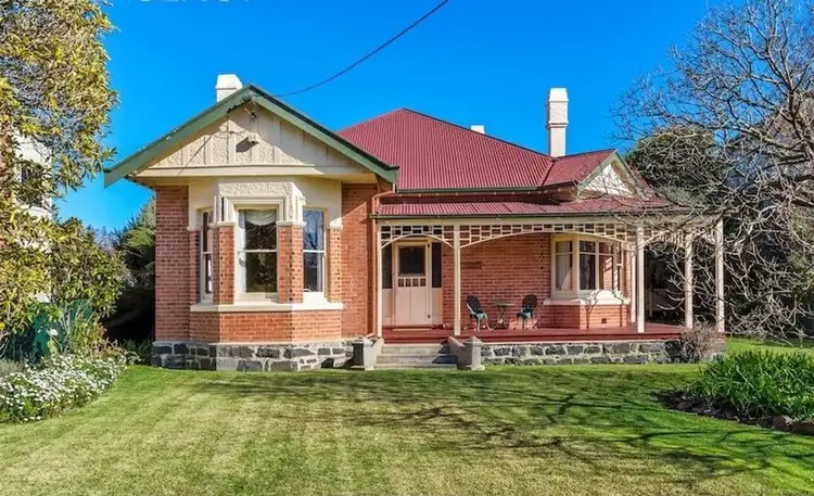 25 Victoria Parade