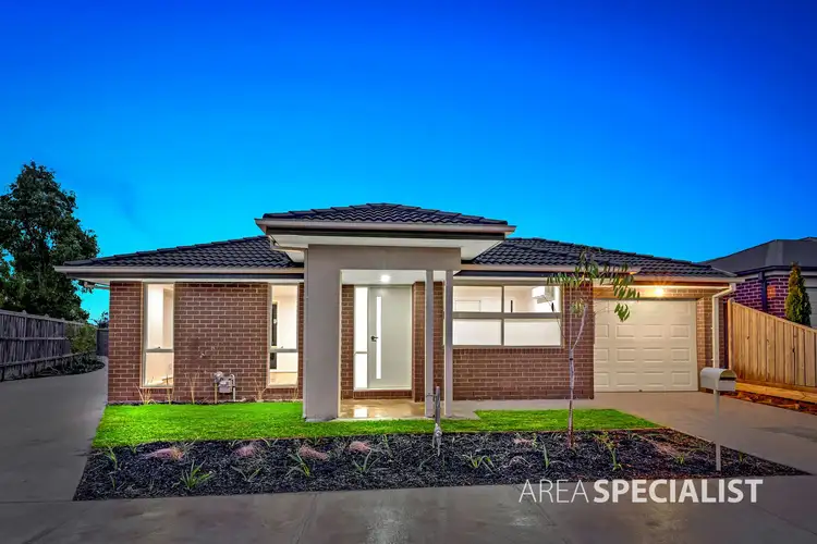 49 Valencia Circuit, Cranbourne VIC 3977