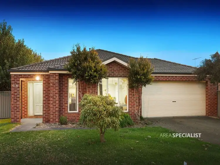 49 Bradford Drive, Cranbourne East VIC 3977