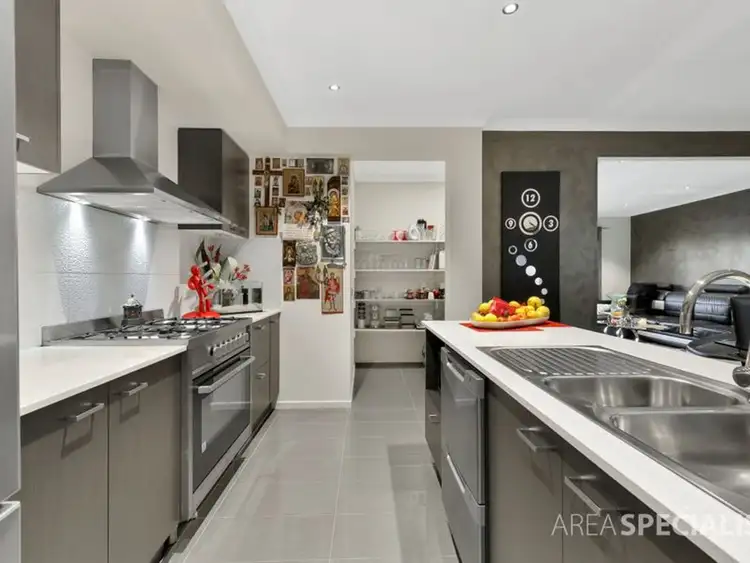 Fifth view of Homely house listing, 174 Clarendon Drive, Keysborough VIC 3173