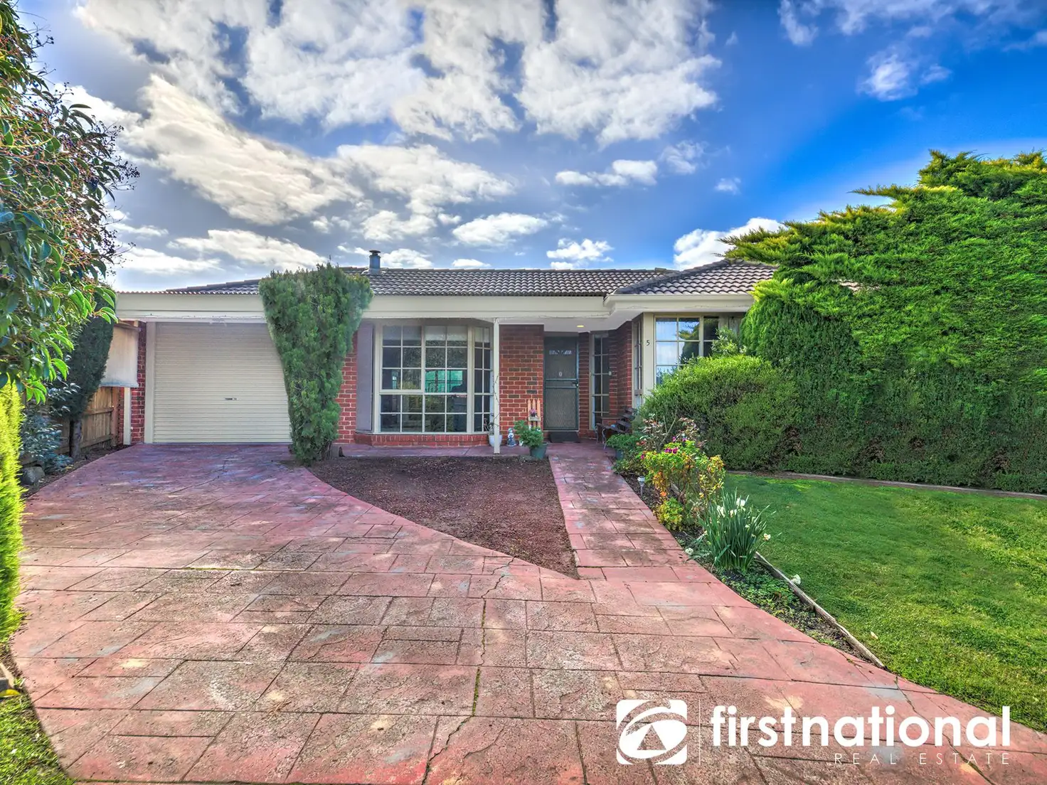 Main view of Homely house listing, 5 Leonie Court, Narre Warren VIC 3805