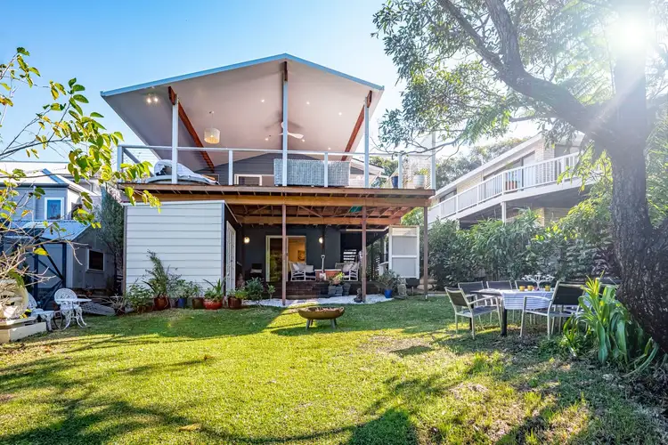21 Beach Drive, Killcare NSW 2257