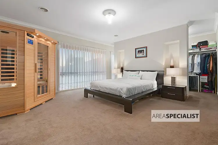 Sixth view of Homely house listing, 3 Oakland Place, Keysborough VIC 3173