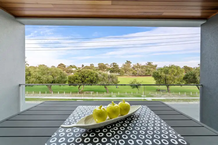 3/21 Green Road, Hillarys WA 6025