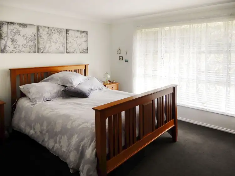 Second view of Homely house listing, 25. Shakespeare Close, Oberon NSW 2787
