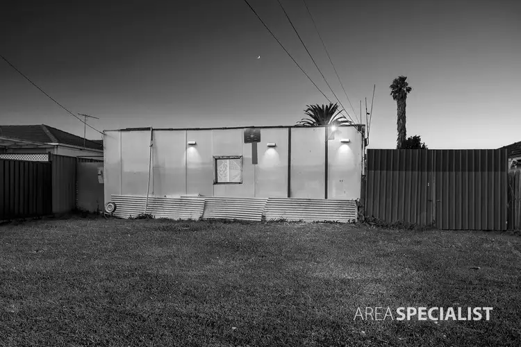 22 Charles Street, St Albans VIC 3021