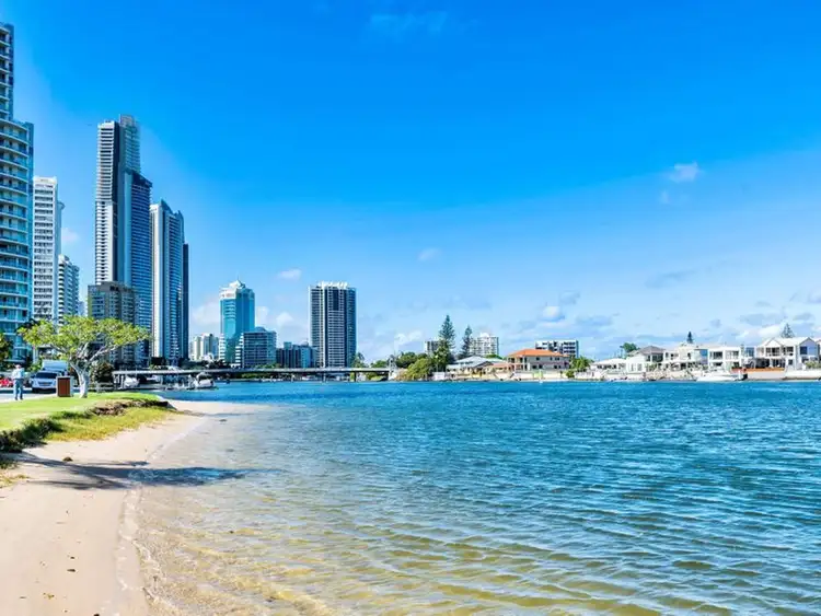 3/29 Oak Avenue, Surfers Paradise QLD 4217