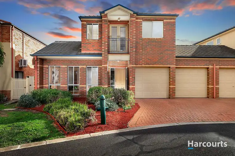 22 Amberlea Circuit, Taylors Hill VIC 3037