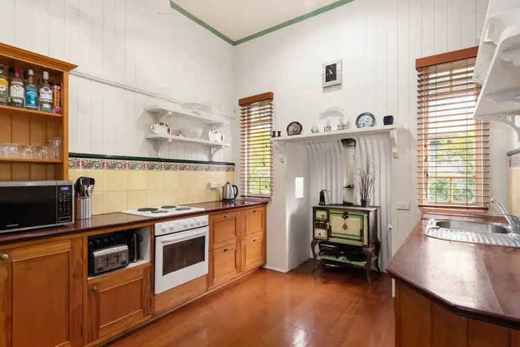 Fifth view of Homely house listing, 10 Deviney Street, Morningside QLD 4170