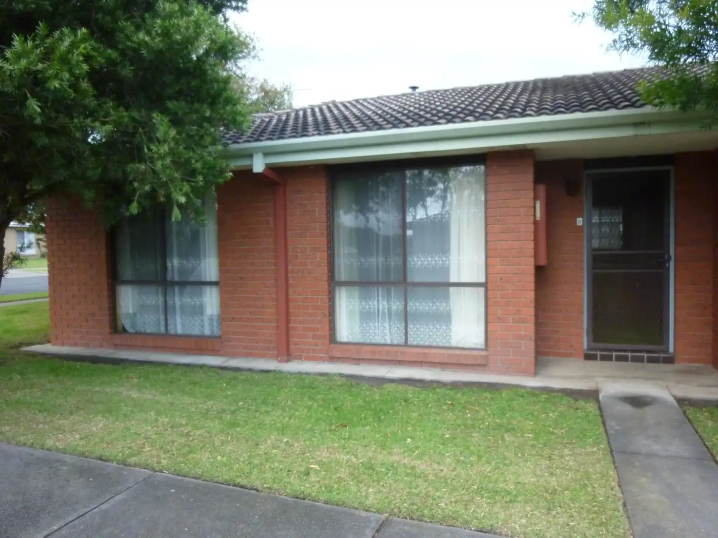Main view of Homely unit listing, 8/12-14 Saxtons Drive, Moe VIC 3825