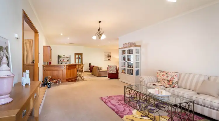 Fifth view of Homely house listing, 1a Walnut Court, Mildura VIC 3500