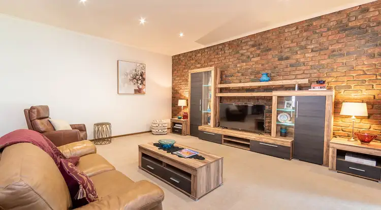 Sixth view of Homely house listing, 1a Walnut Court, Mildura VIC 3500