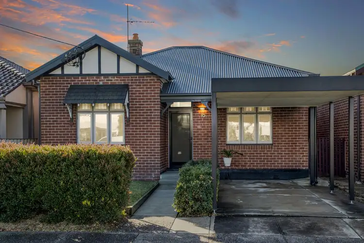 10 Park Street, Hamilton South NSW 2303