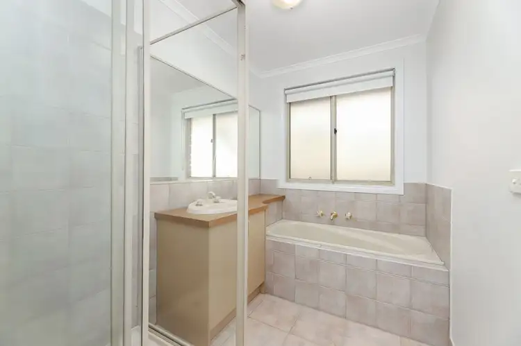 Fifth view of Homely unit listing, 1/13 Dundee Way, Sydenham VIC 3037
