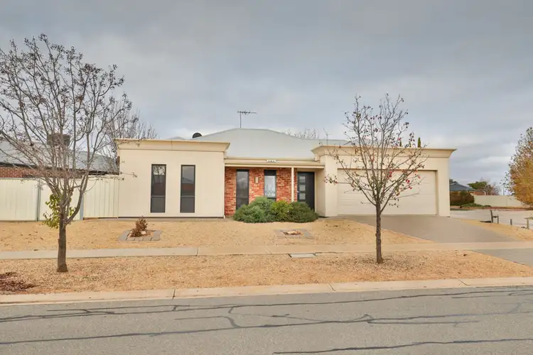 33 Carfora Drive, Mildura VIC 3500