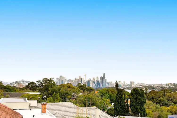 2/14A Bellevue Avenue, Greenwich NSW 2065