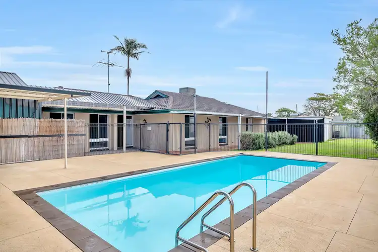 2 Flaveria Place, Pinjarra WA 6208