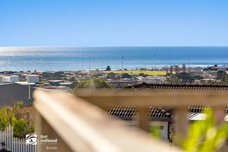 33 Myrtle Crescent, Emu Heights TAS 7320
