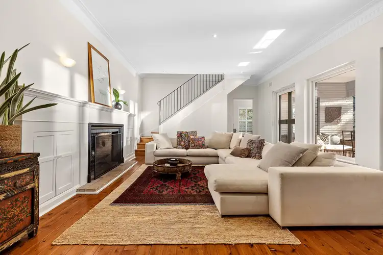 22 Harrington Avenue, Warrawee NSW 2074