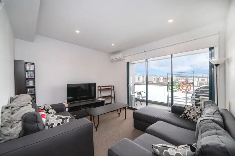 Third view of Homely apartment listing, 8/1 Brunswick Crescent, Craigieburn VIC 3064