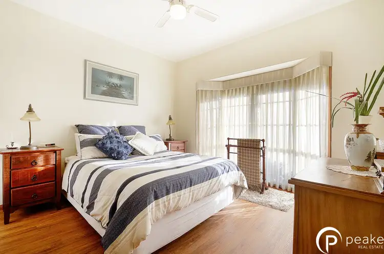 Sixth view of Homely house listing, 18 Sunnyside Drive, Berwick VIC 3806