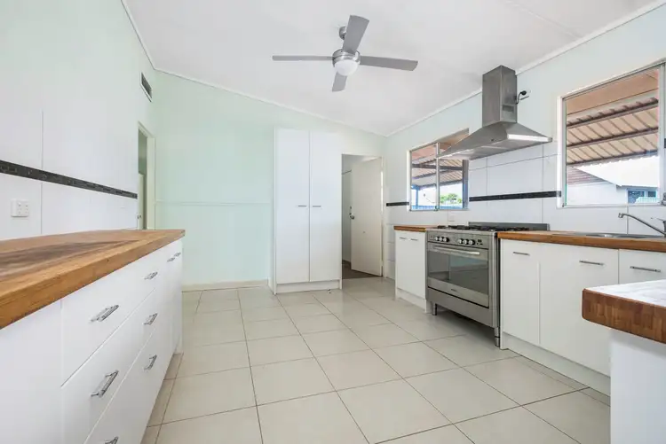 Second view of Homely house listing, 18 Dolphin Way, Bulgarra WA 6714