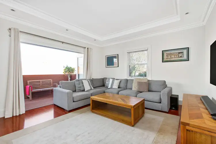 Third view of Homely apartment listing, 2/107 New South Head Road, Vaucluse NSW 2030