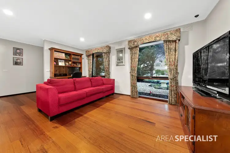 Fifth view of Homely house listing, 4 Lago Close, Keilor Downs VIC 3038
