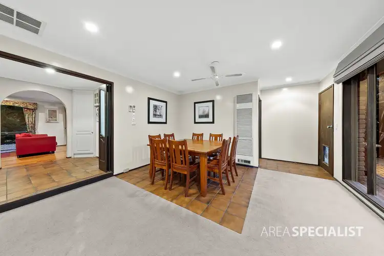 Sixth view of Homely house listing, 4 Lago Close, Keilor Downs VIC 3038