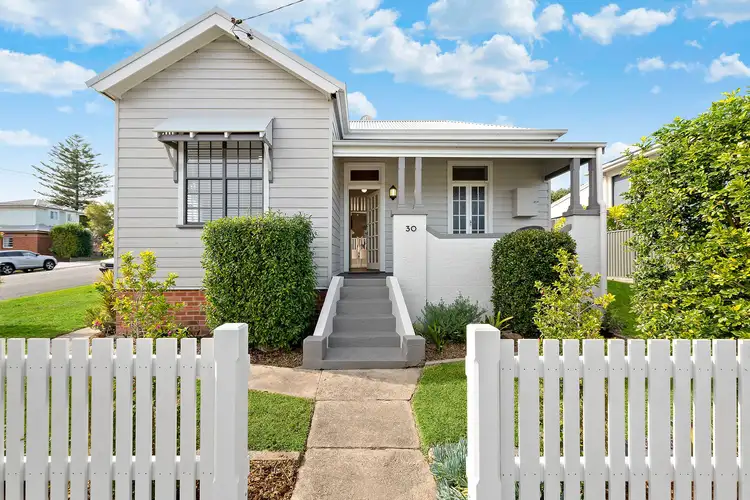 30 Barford Street, Speers Point NSW 2284