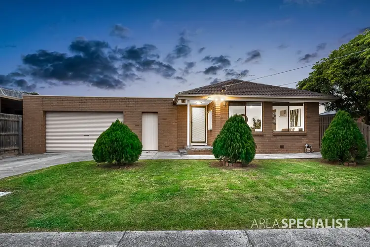 18 Entally Drive, Albanvale VIC 3021